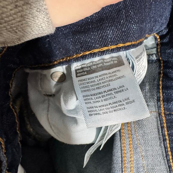 Levi's 559 Relaxed Straight Fit Jeans Men 33x34 Blue Dark Wash Classic Casual - Picture 9 of 12